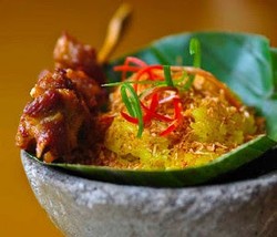 Sedep Mantep Nasi Uduk dan Nasi Ulam Sarapan Khas Betawi