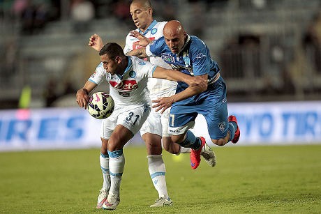 Napoli Dipermalukan Empoli 2-4