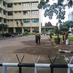 Temui Kapolri Jenderal Badrodin, Pimpinan KPK Datang ke Mabes Polri