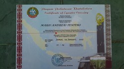 Long Weekend ke Pontianak, Bisa Melintasi Garis Khatulistiwa