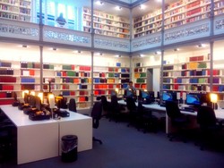 Uniknya Perpustakaan Neo Klasik yang Jadi Latar Film Negeri van Oranje