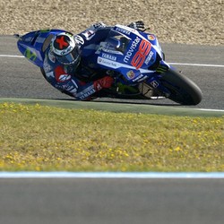 Lorenzo Masih Jadi yang Tercepat