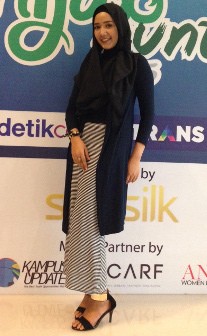 Welin Dwi, Juri Cantik yang Hadir di Audisi Sunsilk Hijab Hunt 2015