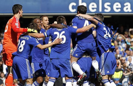 Si Biru yang Begitu Dominan Musim Ini