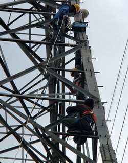 Jokowi Bangun Pembangkit 35.000 MW, Ekspor Batu Bara dan Gas Berkurang