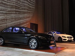 Mengulik Kehebatan 3 Varian Mercy C-Class Terbaru