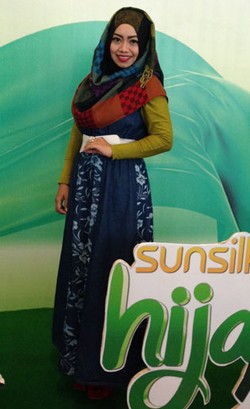 Wow, Peserta Sunsilk Hijab Hunt Ini Unjuk Aksi Sulap Saat Audisi