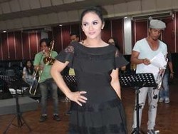 Curahan Hati Krisdayanti Usai Konser Traya