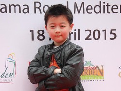 Penyanyi Cilik Kevin Kahuni Sabet Penghargaan