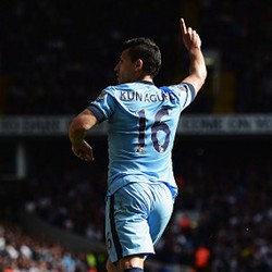 Aguero yang Akrab dengan Gawang Spurs