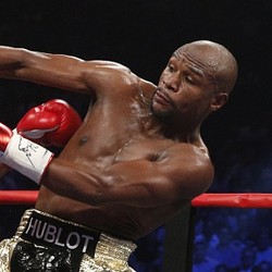 Sebelum Pensiun Mayweather Rencanakan Satu Pertarungan Lagi