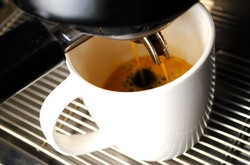 Inilah Alasannya Mengapa Anda Perlu Minum Kopi