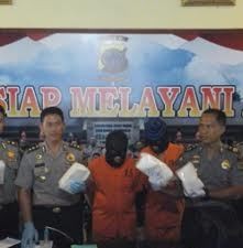 Polres Langsa Aceh Tangkap 2 Pengedar Narkoba, 5 Kg Sabu Disita