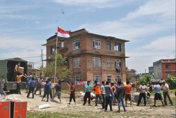 Gotong Royong Indonesia-Nepal di Tengah Perbukitan Himalaya