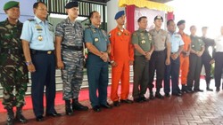 Panglima TNI Luncurkan Buku TNI dan AirAsia QZ8501