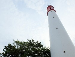 Mercusuar Pulau Lengkuas, Ada Saingannya di Bangka