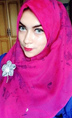 Selebgram Cantik dari Surabaya Ikut Audisi Sunsilk Hijab Hunt 2015