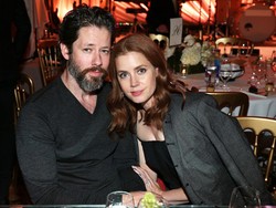 Setelah 14 Tahun Pacaran, Amy Adams dan Kekasih Akhirnya Menikah