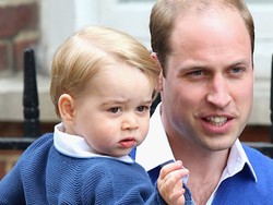 Reaksi Pangeran George Saat Bertemu Sang Adik, Putri Charlotte