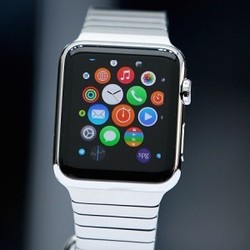Apple Watch Punya Colokan Rahasia, Fungsinya?
