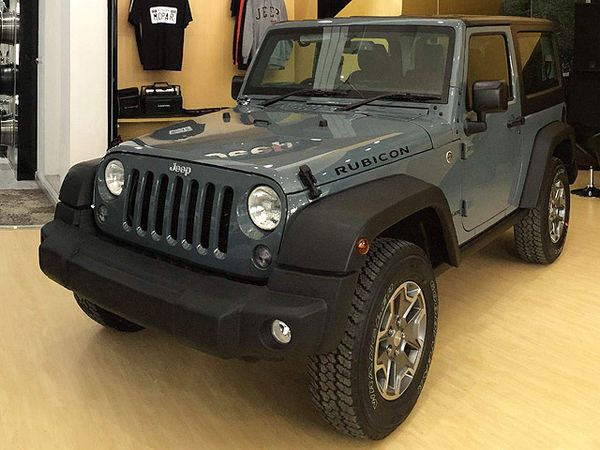 Garansindo Buka Lagi Chrysler Surabaya