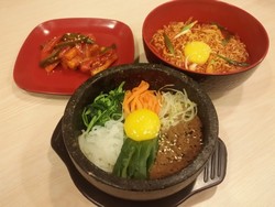 SamWon Express: Hangat Gurih Beragam Racikan Dolsot Bibimbap Ada di Sini