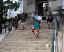 Ziarah ke Makam Imogiri, Para Adik Sultan Minta Maaf ke Almarhum HB IX Soal Sabda Raja