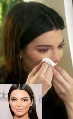 Foto: Kendall Jenner Nangis Tersedu-sedu Saat Ayahnya Mengaku Jadi Wanita