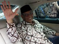 Hasyim Muzadi Sambangi KPK