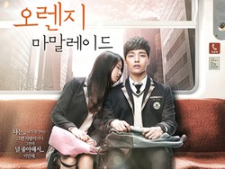 Seolhyun AOA Siap Gigit Leher Yeo Jin Goo di Poster Orange Marmalade