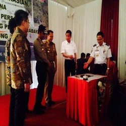 Lihat Kapal Tol Laut, Menhub Jonan Kaget