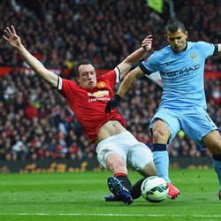 Sudah Fit, Phil Jones Siap Main di Akhir Pekan