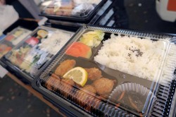 Kantin Sophia University di Jepang Sudah Sajikan Bento Halal