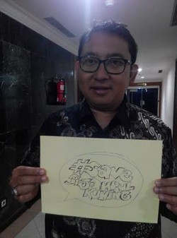 Begini Pose Wakil Ketua DPR Fadli Zon Kampanyekan #SaveSiJambulKuning