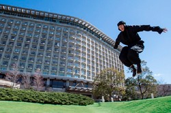 Ala Naruto, Hotel Ini Tawarkan Latihan Ninja Untuk Tamunya