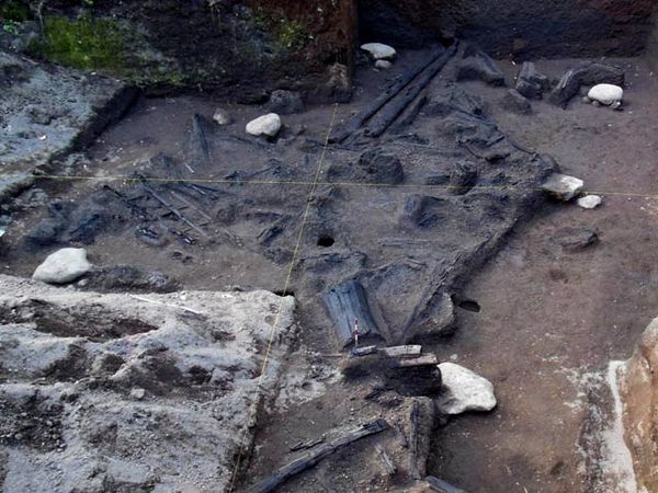 Artefak Sisa-sisa Letusan Tambora