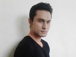 Lama Jomblo, Indra Bruggman Tak Didesak Orangtua Menikah