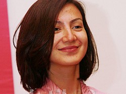 Dua Bulan Menikah dengan Daniel, Wanda Hamidah Hamil