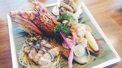 Tiga Menu Teppanyaki Spesial Musim Semi Disajikan di Yoshi Izakaya