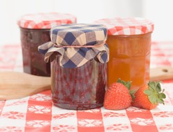 Selai Kacang dan  Marmalade, Selai Klasik Teman Makan Roti