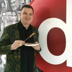 Erik Meijer Beberkan Alasan Gabung Ooredoo