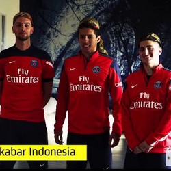 Sapa Indonesia, Pemain-Pemain PSG Makan Sate dan Pakai Blangkon