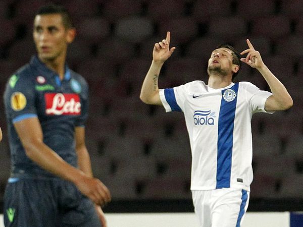 Napoli Diimbangi Dnipro