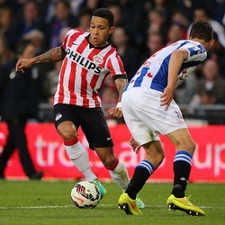 Depay Disebut Bisa Jadi Solusi Masalah Lini Depan MU