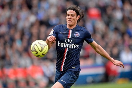 Tak Senang Jadi Penyerang Sayap, Cavani Beri Sinyal Siap Tinggalkan PSG