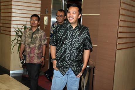 Menpora Segera Kumpulkan Anggota Tim Transisi PSSI