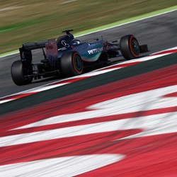 Hamilton Kini Tercepat, Vettel Kedua