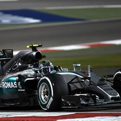 Rosberg Terdepan, Hamilton Kedua