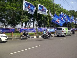 Jelang Kongres ke IV Partai Demokrat, Surabaya Membiru