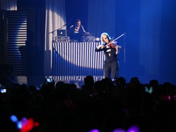 Kolaborasi DJ dan Biola dari The Dolls Jadi Pemanasan Konser Katy Perry